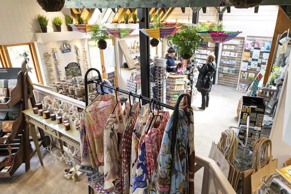 giftshop-8